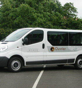 LOCATION    MINIBUS